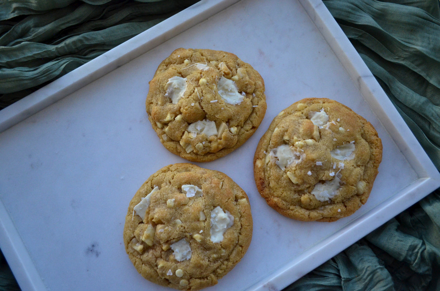 White Chocolate Macadamia Nut Cookie